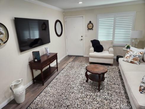 2697 W Parkside Lane  , Anaheim, CA