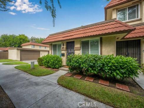 2697 W Parkside Lane  , Anaheim, CA