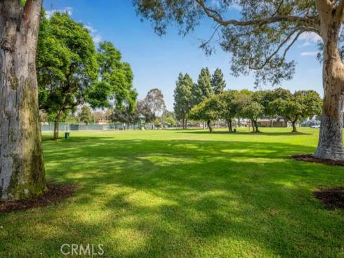 2697 W Parkside Lane  , Anaheim, CA