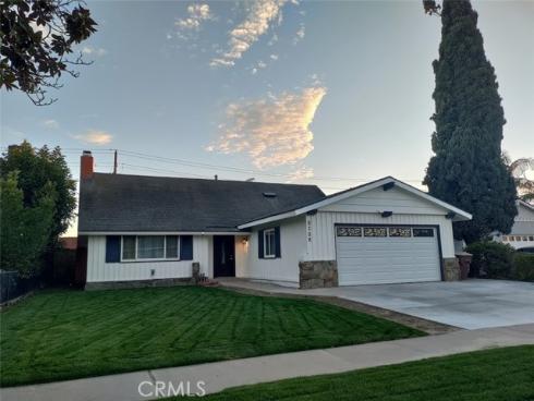 2758 W. Stocton