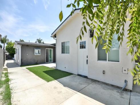 10301 Antigua Street, Anaheim, CA