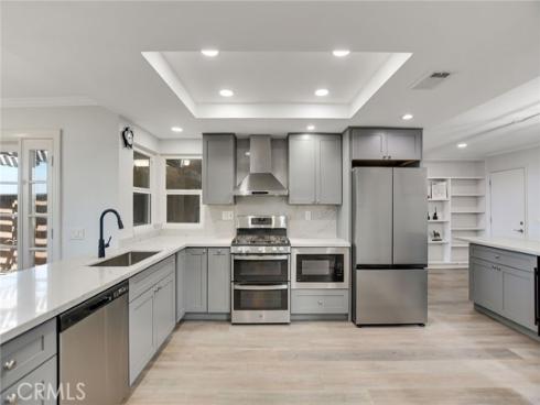 6117 E Garnet , Anaheim, CA