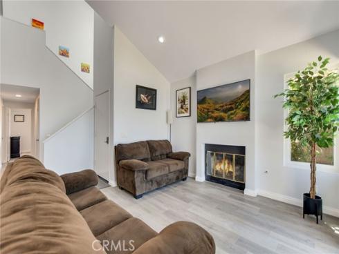 6117 E Garnet , Anaheim, CA
