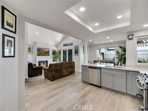 6117 E Garnet , Anaheim, CA
