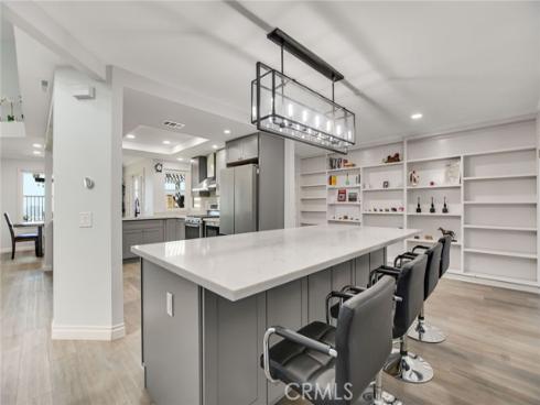 6117 E Garnet , Anaheim, CA