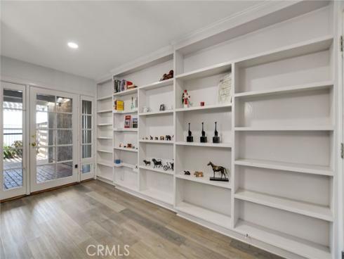 6117 E Garnet , Anaheim, CA