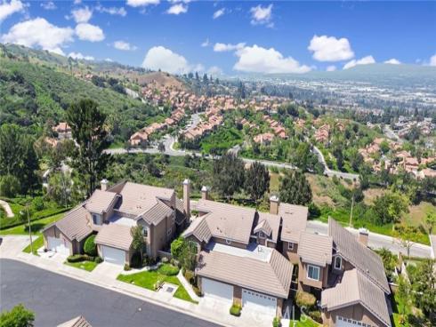 6117 E Garnet , Anaheim, CA