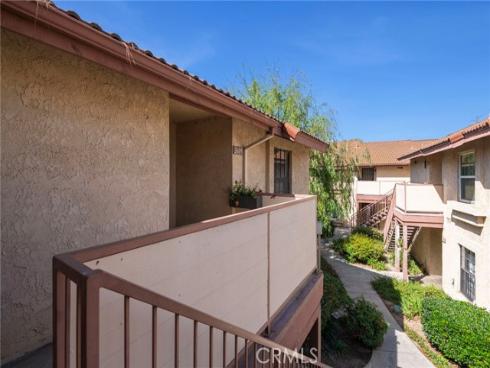 2609 W Cameron  224  Court, Anaheim, CA