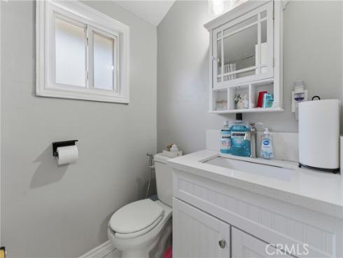 1214 N Holly , Anaheim, CA