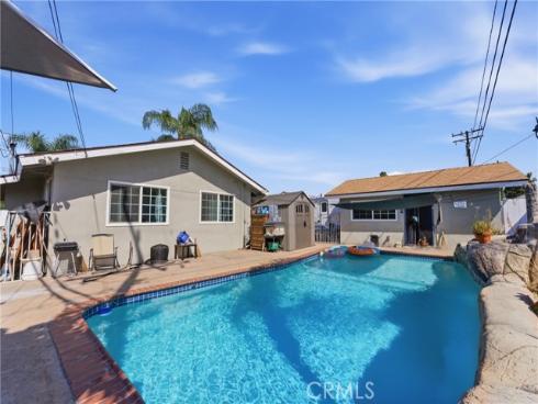 1214 N Holly , Anaheim, CA