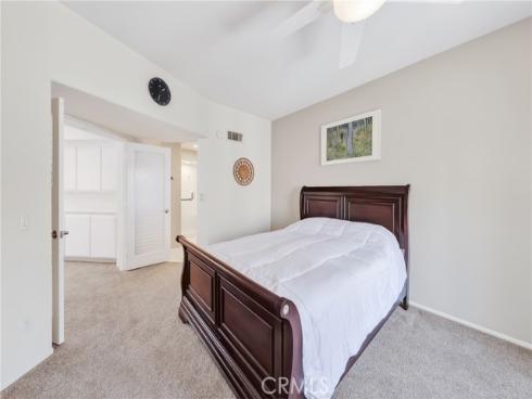 512 S Hollydale , Anaheim, CA