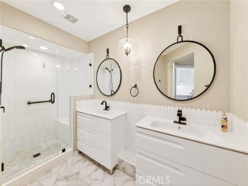 512 S Hollydale , Anaheim, CA