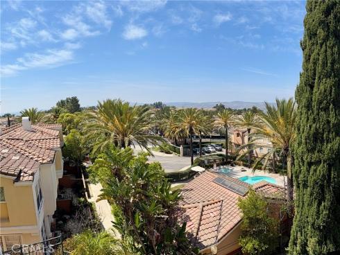 1000 S Volterra  , Anaheim, CA