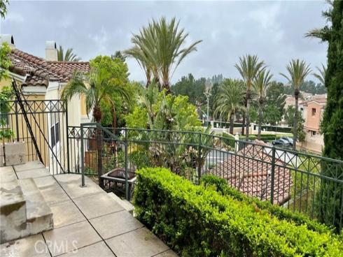 1000 S Volterra  , Anaheim, CA