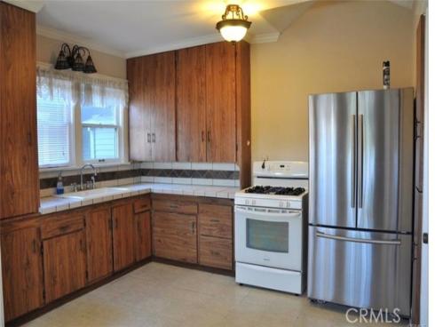 847 S Philadelphia , Anaheim, CA