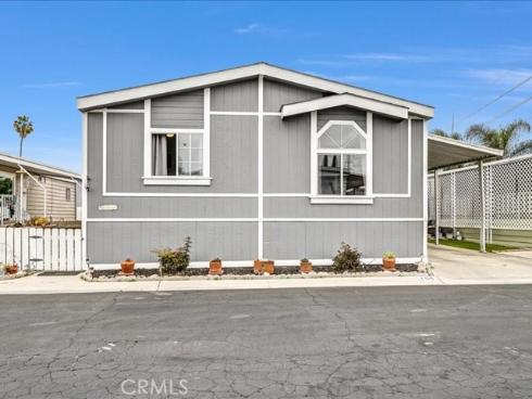 1616 S Euclid 105 , Anaheim, CA