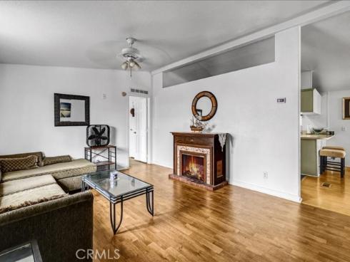 1616 S Euclid 105 , Anaheim, CA