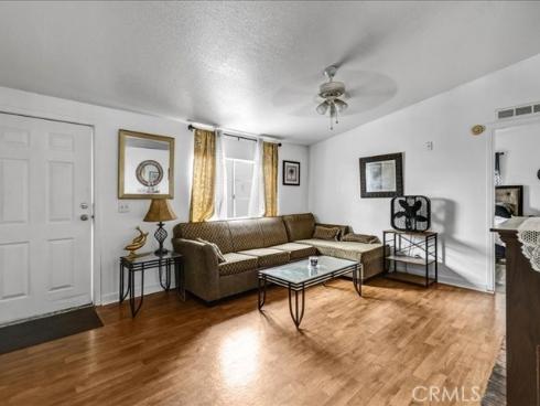 1616 S Euclid 105 , Anaheim, CA