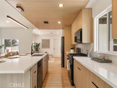 2871 W Tyler Avenue, Anaheim, CA