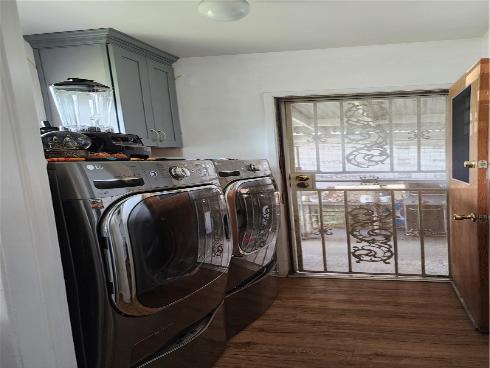 1345 E Romneya , Anaheim, CA
