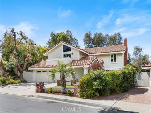 5421 E Willowick Circle, Anaheim, CA