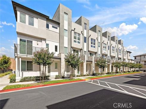 1826 W Bushell St , Anaheim, CA