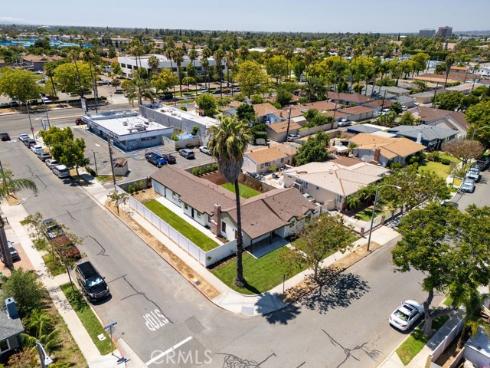961 S Claudina  , Anaheim, CA