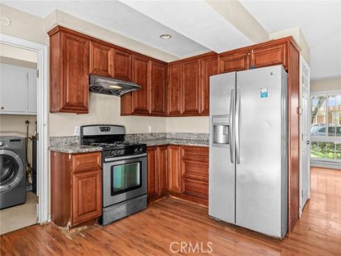 1804 W Glenoaks Avenue, Anaheim, CA