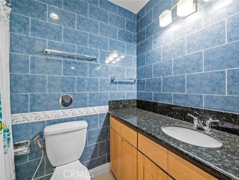 1804 W Glenoaks   Avenue, Anaheim, CA