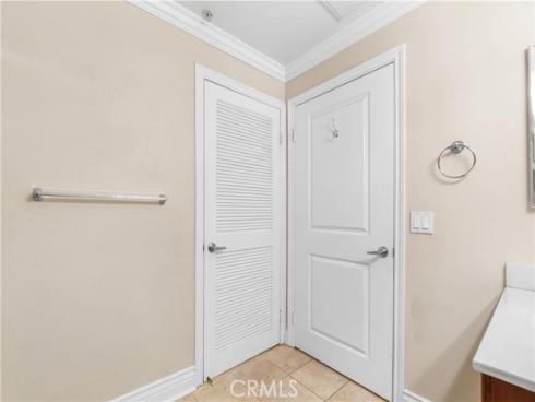 1801 E Katella 4036 , Anaheim, CA