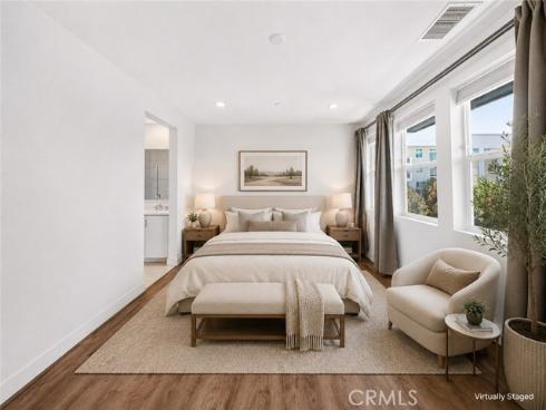 963 E Mason  89 , Anaheim, CA