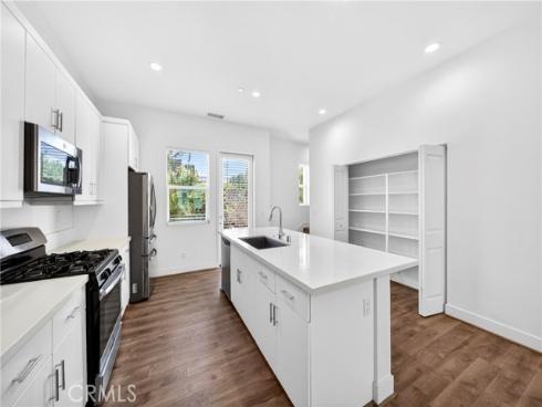 963 E Mason  89 , Anaheim, CA