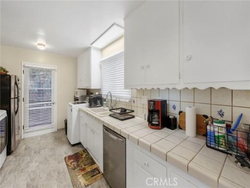 3619 W Myra Avenue, Anaheim, CA