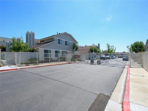 1700 W Cerritos 206 , Anaheim, CA