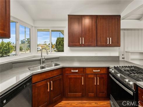 1646 W Alomar  , Anaheim, CA