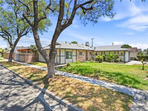 860 S Chantilly , Anaheim, CA
