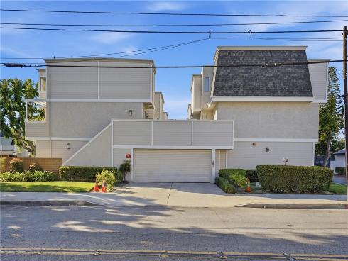 125 W South 218 , Anaheim, CA