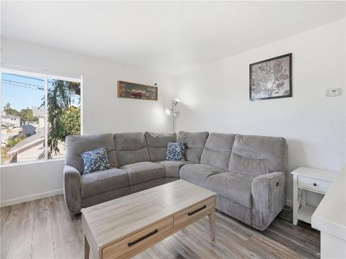125 W South 218 , Anaheim, CA