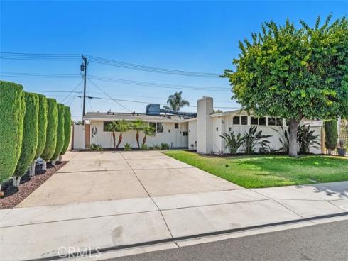 724 N Vine , Anaheim, CA