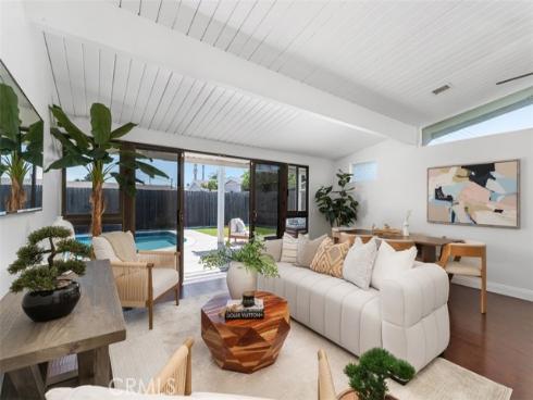 724 N Vine , Anaheim, CA