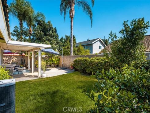 1231 N Dolores , Anaheim, CA