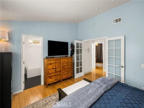 1231 N Dolores , Anaheim, CA