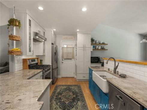 1231 N Dolores , Anaheim, CA