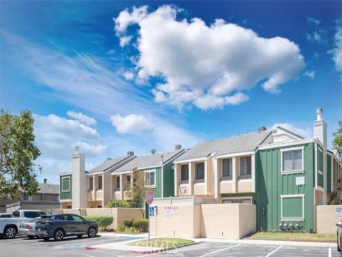 1381 S Walnut 2005 , Anaheim, CA