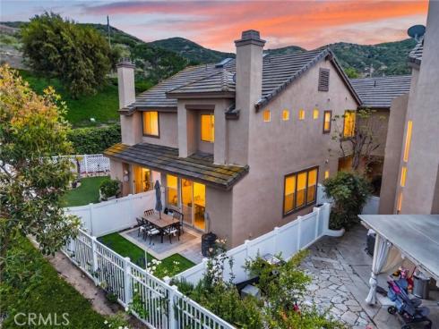1366 S. Country Glen Way