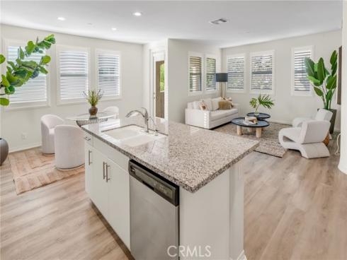928 E Twill   Court, Anaheim, CA