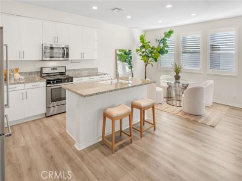 928 E Twill   Court, Anaheim, CA