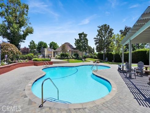 1013 W Orangewood , Anaheim, CA
