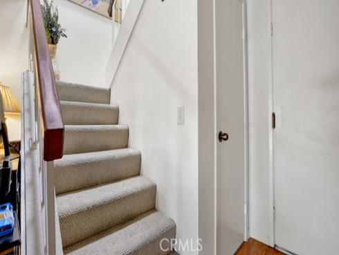 1013 W Orangewood , Anaheim, CA