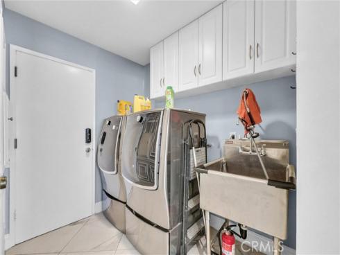 1417 W James Way  , Anaheim, CA